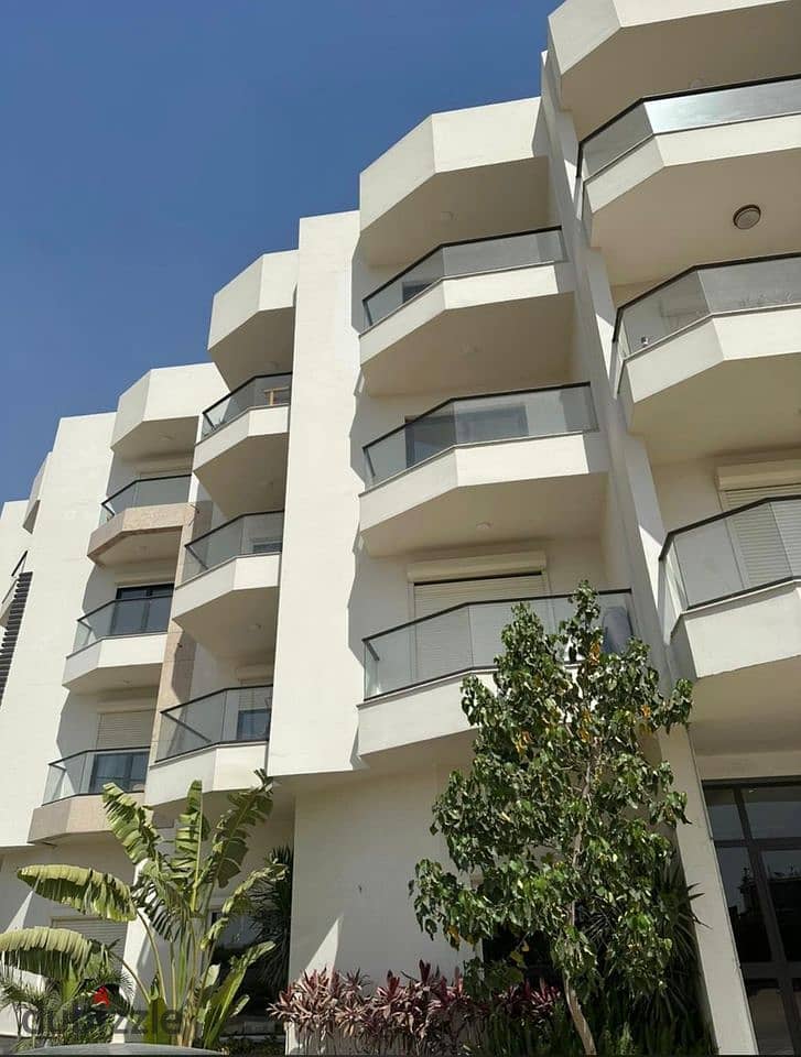 Apartment for sale in Valore Compound finished with air conditioning and kitchen 4