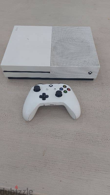 Xbox One S - 500GB 2