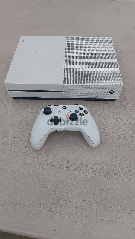 Xbox One S - 500GB 3