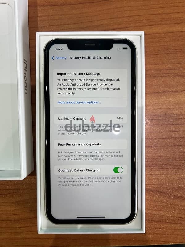 iPhone 11 - 128GB white 4