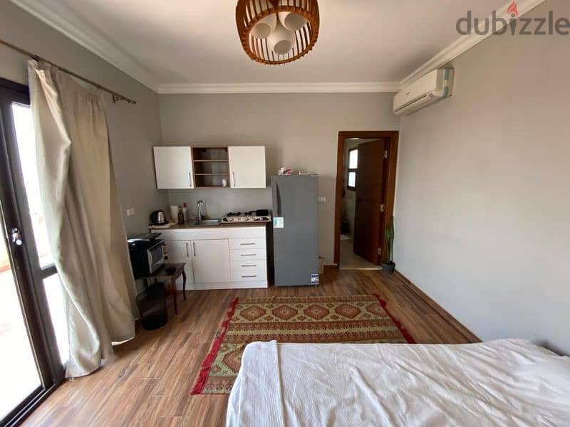 studio for rent at westown Courtyard(ويستاون كورت يارد بيفرلي هيلز) 2