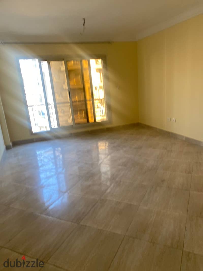 Apartment for rent in El Tagamoa, Dar Misr Compound, El Qarnful, Model A, next to the mosque and the service area  East  Open view 2