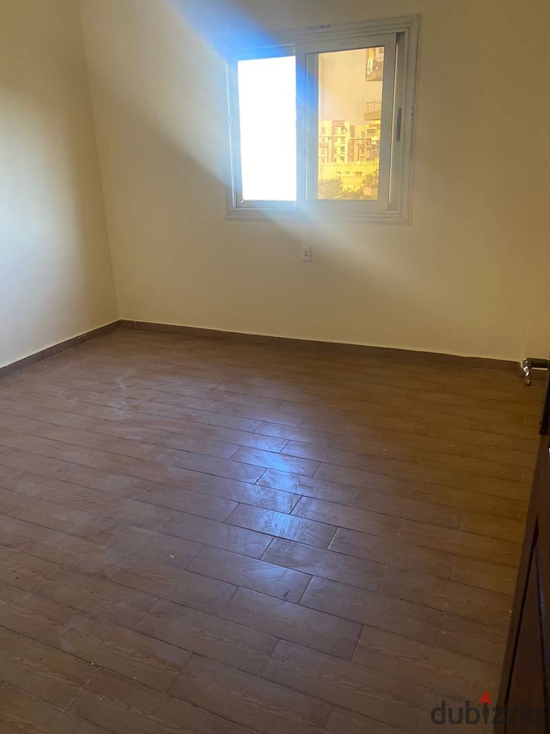 Apartment for rent in El Tagamoa, Dar Misr Compound, El Qarnful, Model A, next to the mosque and the service area  East  Open view 8