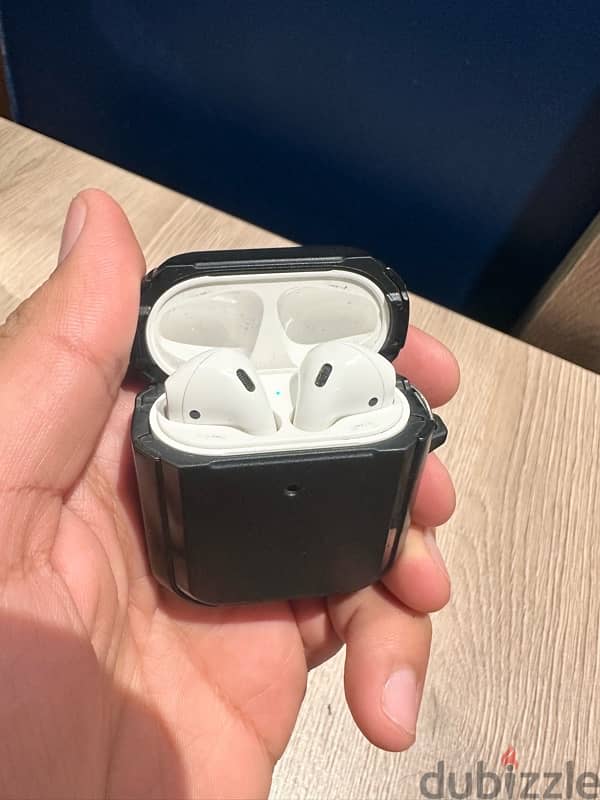 Airpods 2 - Apple 1