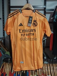 t-shirt real madrid medium=تي شرت ريال مدريد ميديم