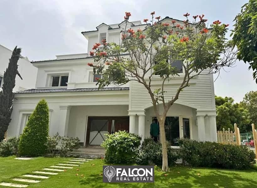 بالتقسيط علي 8 سنوات Garden Villa بمساحه 155 متر بالقرب من مول العرب  في كمبوند Kingsway 0