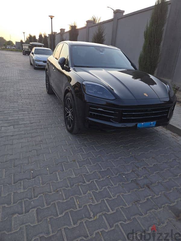 Porsche Cayenne 2024 wakeel 0