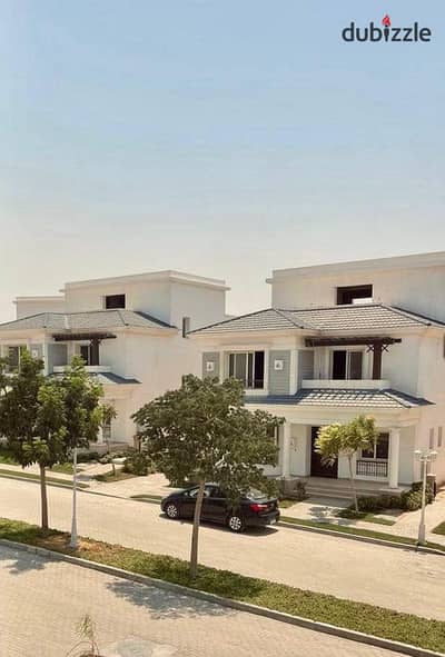 Immediate receipt in Mountain View October Townhouse Garden View in a very distinguished location in Sheikh Zayed next to Mall of Arabia