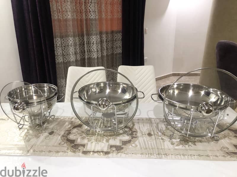 Service dish set from HomeCenter New 6 pieces / طقم بوفيه جديد ست قطع 1