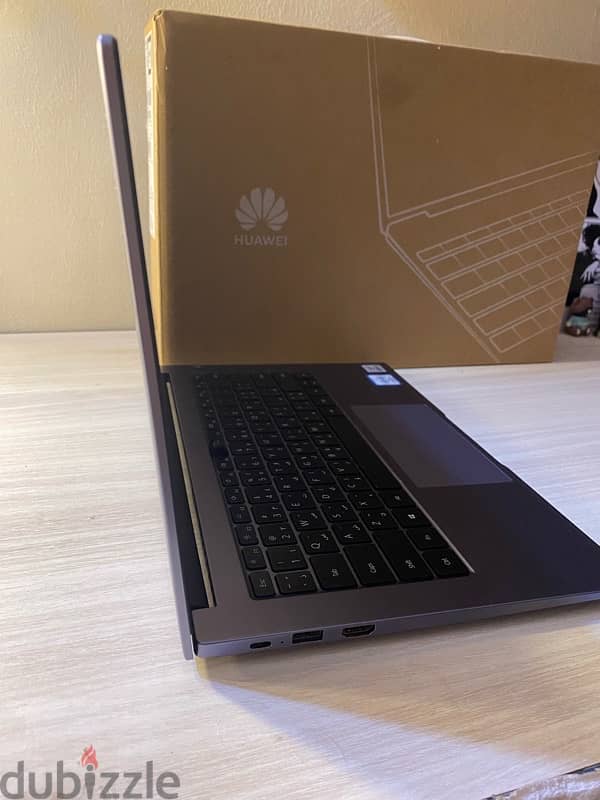 لابتوب HUAWEI 1