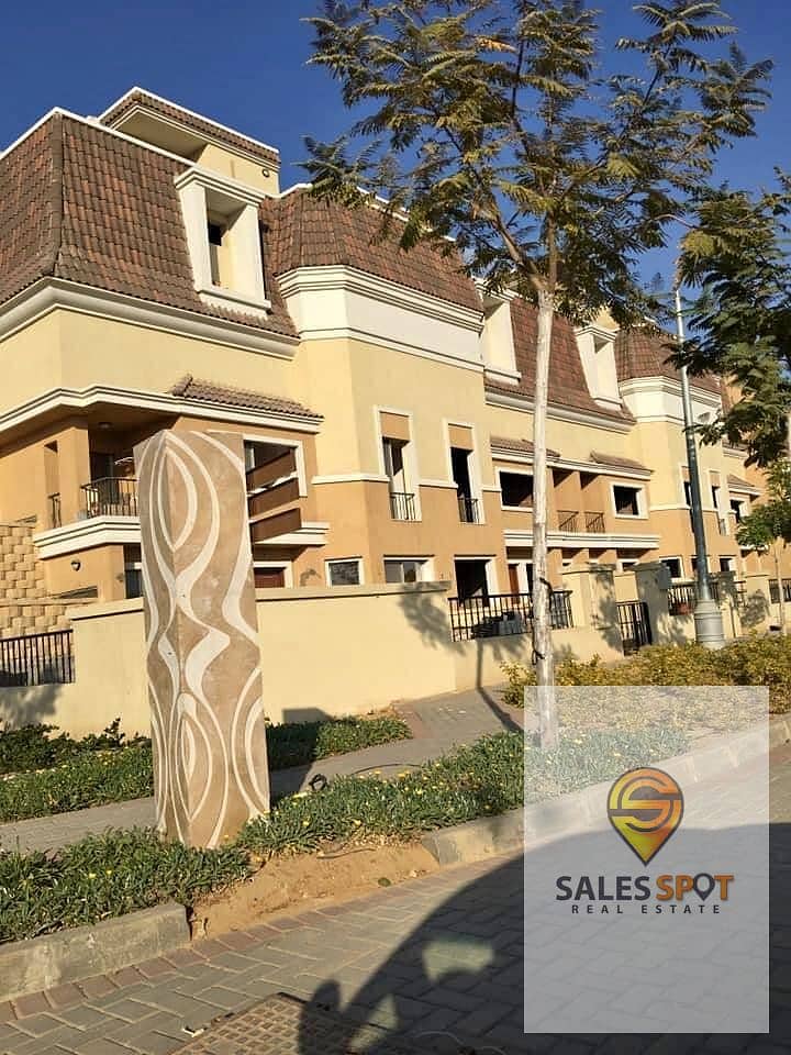 Own a villa ((3 floors)) for sale, all overlooking the view, at a special price in the heart of Mostakbal City, and also with a 42% cash discount in T 13