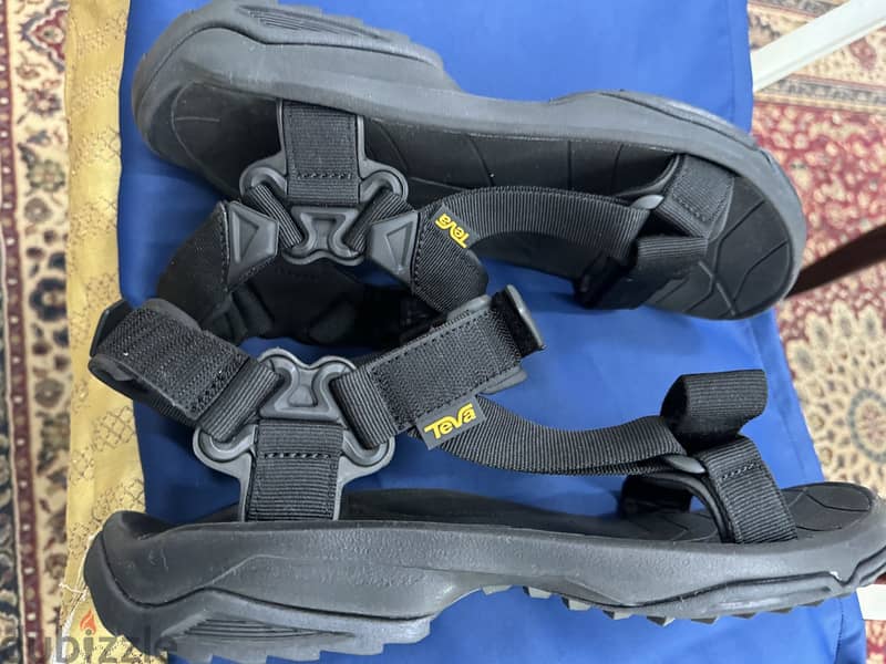 teva sandal 6