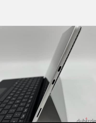 Microsoft Surface Pro 9 i5 ram 8