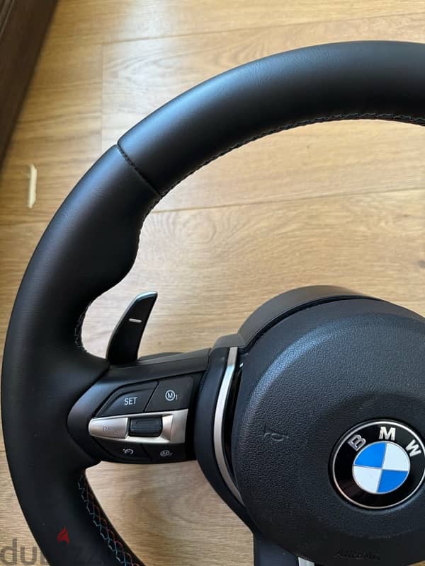 BMW F30 m steering wheel 1