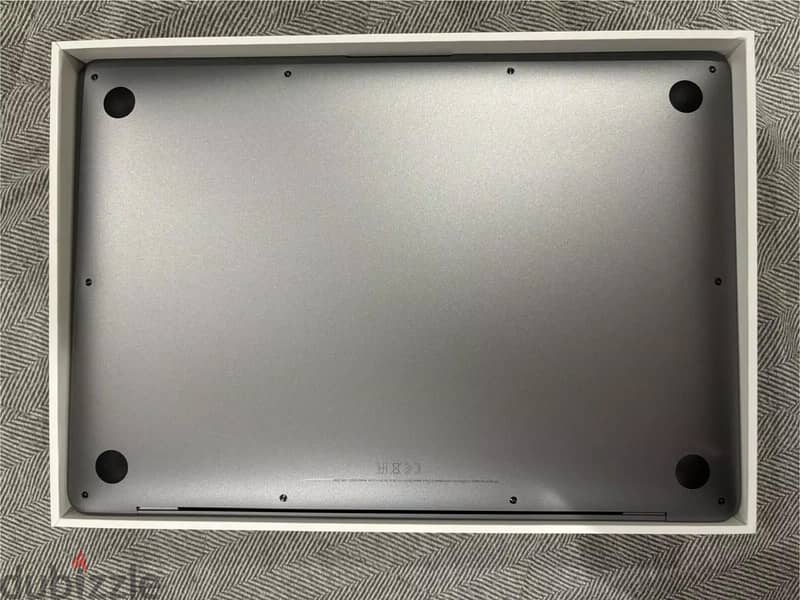 As Brand New: Apple MacBook Air 2020 M1 8GB 256GB 13" Space Grey 2