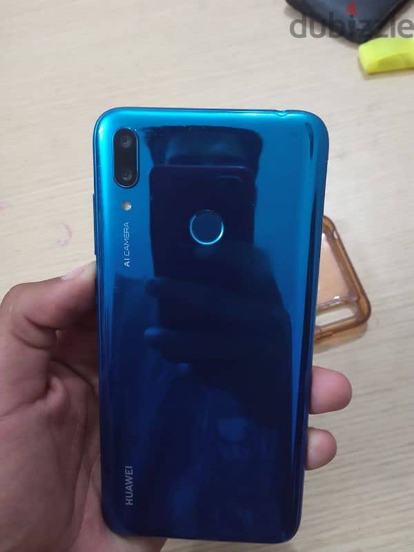 HUAWEI Y7 Prime 2019 1