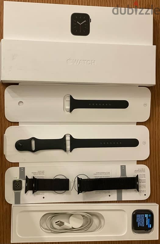 Apple Watch Series 6 - 44 MM 0