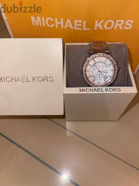 Micheal Kors Watch-Rose gold in silver 3