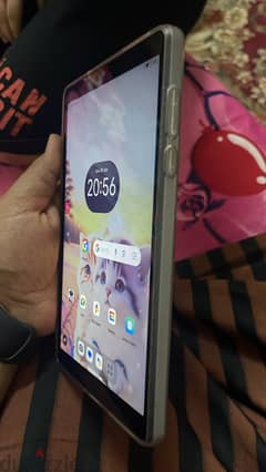 Lenovo Tap M8 + Clear Case 0