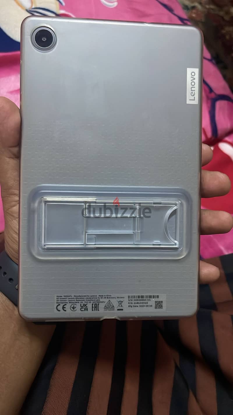 Lenovo Tap M8 + Clear Case 5