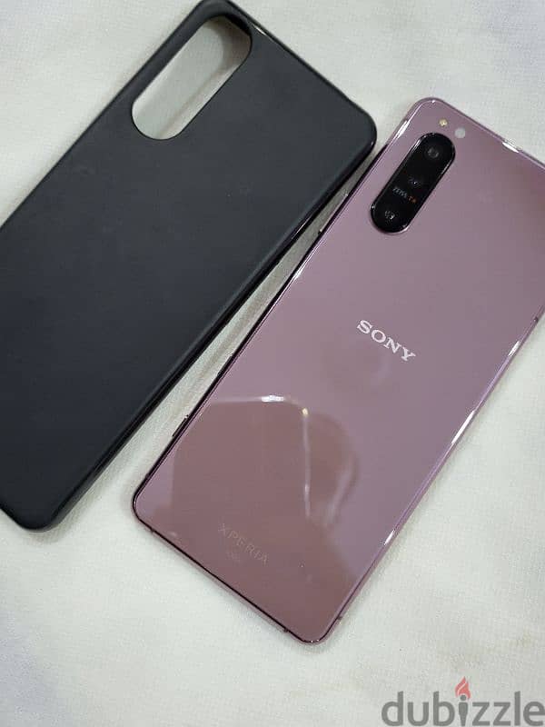 sony Xperia 5 II 0