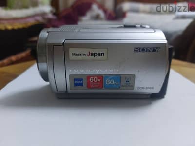 Sony Handycam DCR-SR68