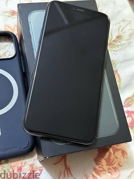 iPhone 11 Pro 64Gb with Box 3