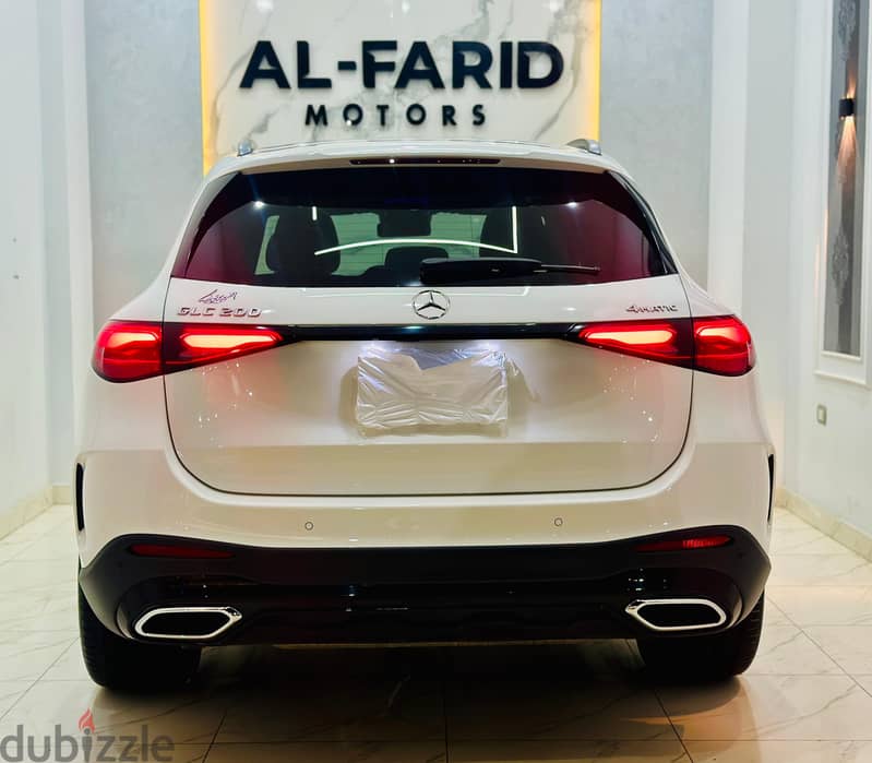 مرسيدس 2023 GLC 200 رخصت ولم تستخدم AMG ادفع 1330000 بفوائد تبدأ من15% 5