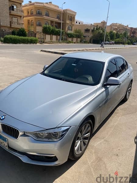 BMW 318i 2018 luxury 2