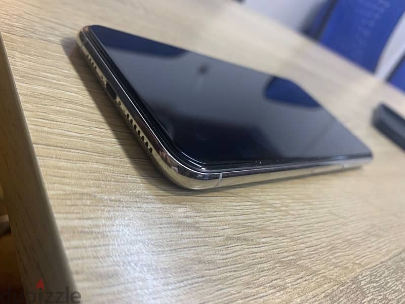 IPhone 11 Pro Max 3