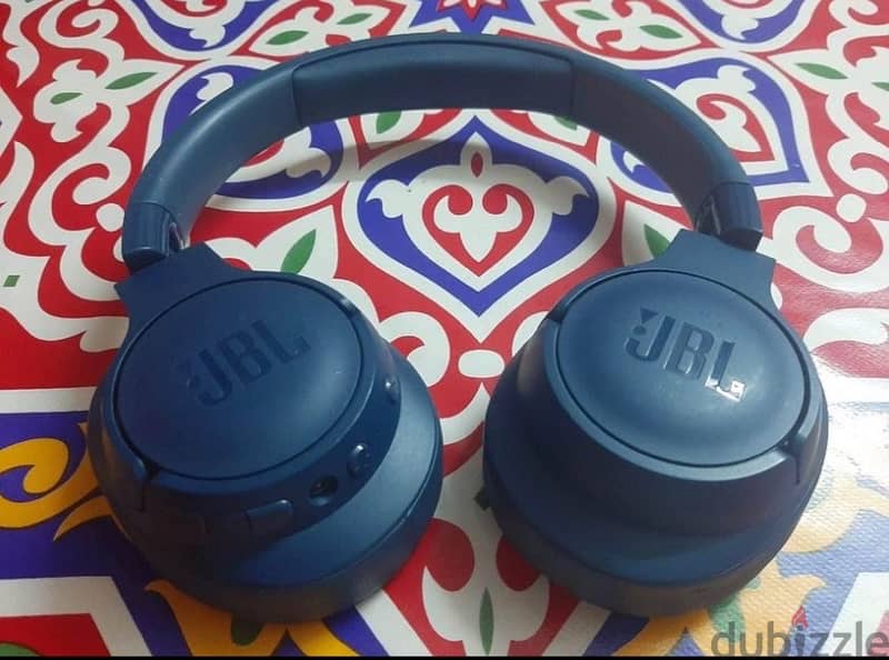 سماعات JBL TUNE 760NC الغنية عن التعريف بحالة شبه جديدة 3