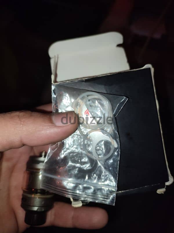 GeekVape Z200 بحالة ممتازه جداً جداً 7