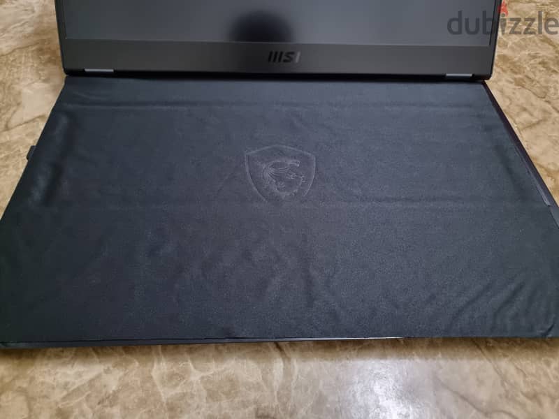 msi GE76 17.3" new gaming laptop 1