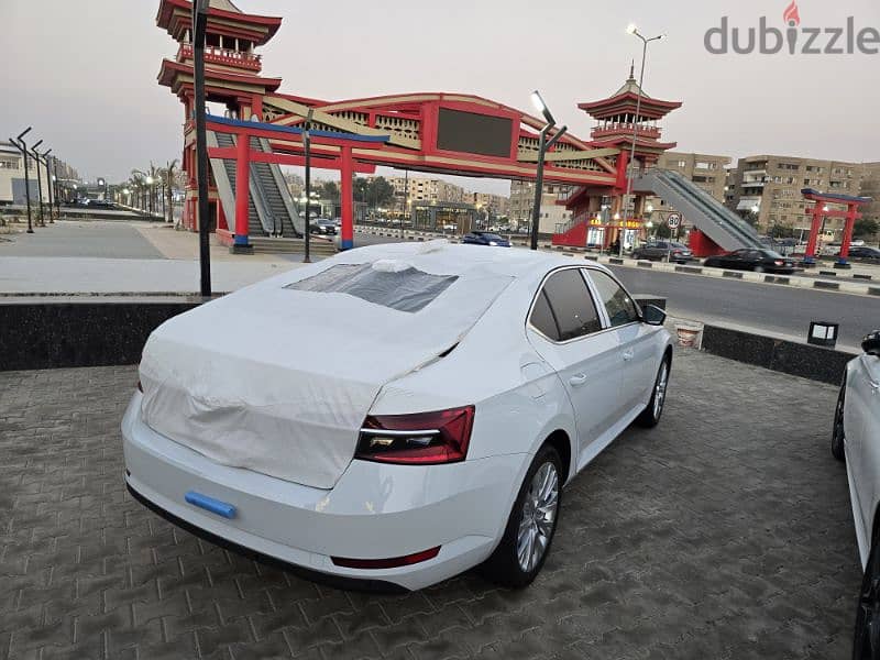 2024 Skoda Superb (Ambition)سكودا سوبرب 2024 زيرو فاتوره ضمان الوكيل 5