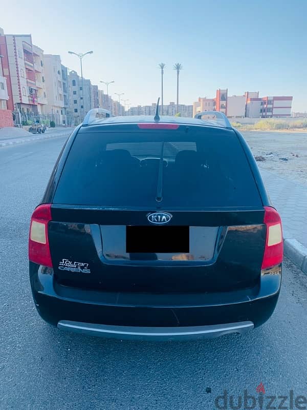 Kia Carens 2013 11