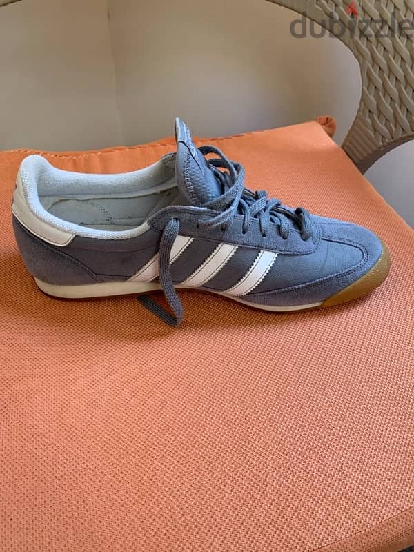 Original Adidas (Dragon) size 44. 3