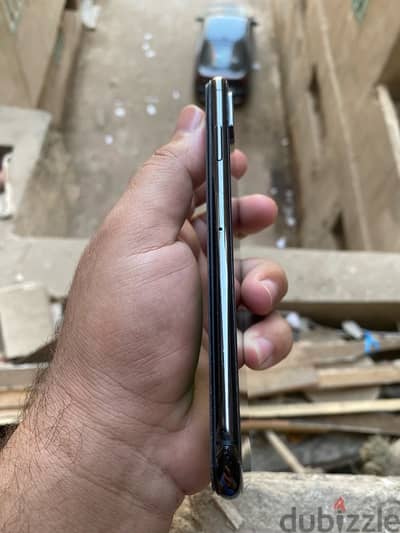 iPhone X max خطين