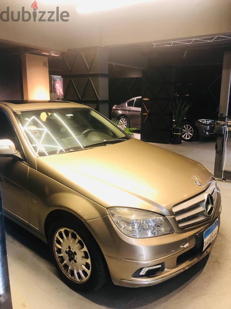 Mercedes-Benz C200 2009 W204 0