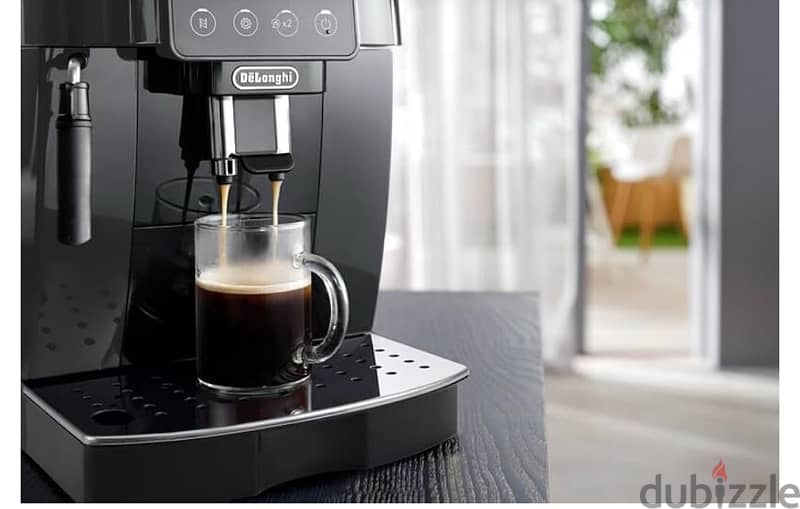 de Longhi coffee machine 5