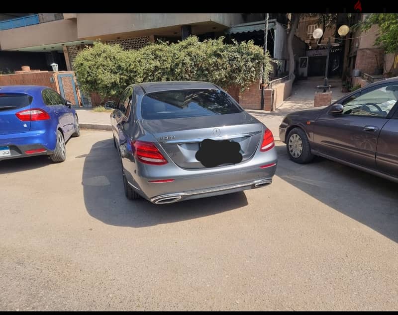 Mercedes-Benz E200 2020 Premium 2