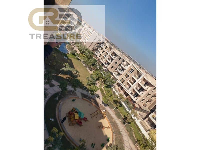 شقة للبيع نصف تشطيب موقع متميز 145م في تاج سيتي - Taj City - التجمع الخامس 2