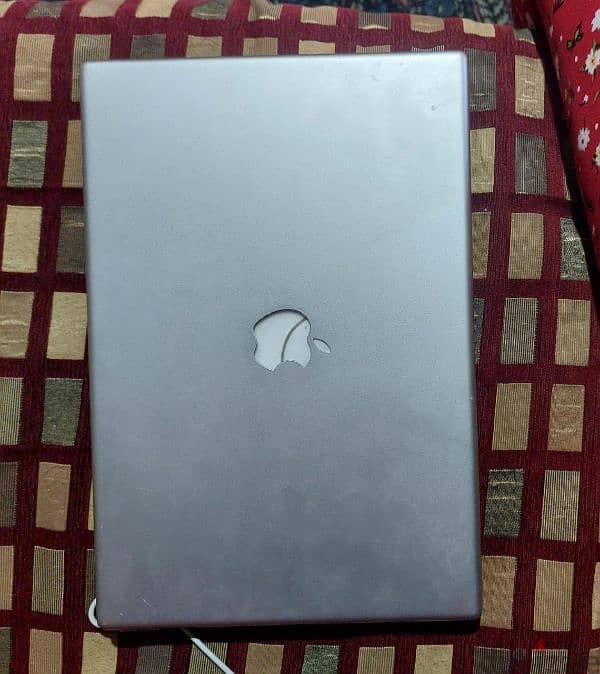 MacBookPro1,1 3