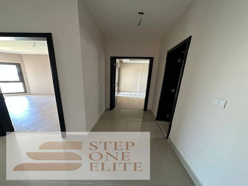 Receive your apartment immediately in the best location in the Fifth Settlement in Golden Square. 6