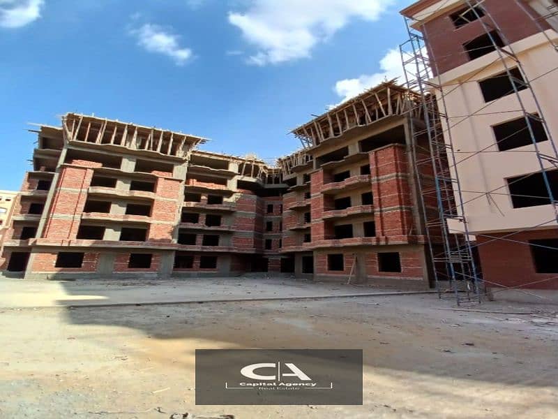 With only 10% down payment a fully finished private roof apartment in the heart of the Fifth Settlement next to the American University_special discou 1