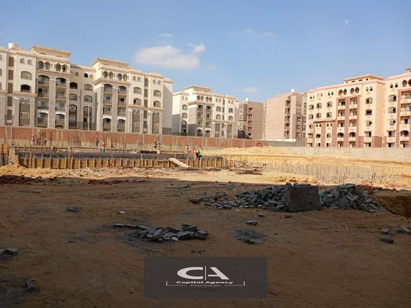 With only 10% down payment a fully finished private roof apartment in the heart of the Fifth Settlement next to the American University_special discou 4