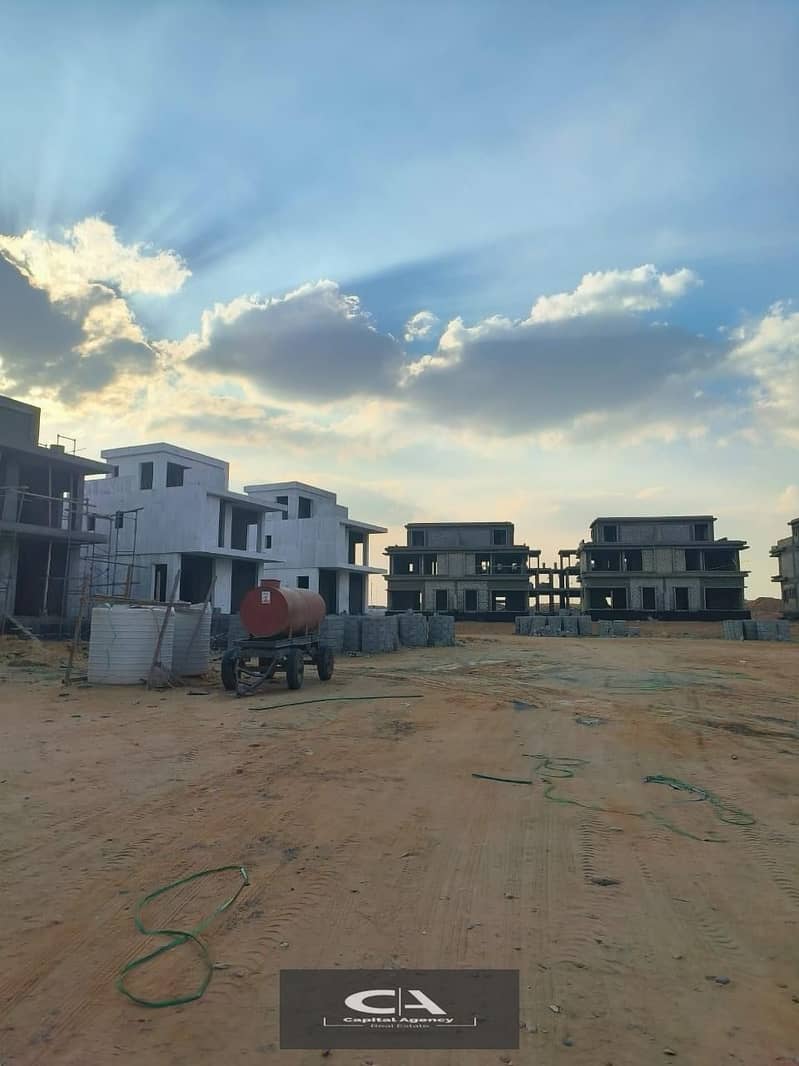 Own an apartment with a 25% discount on cash in Bosco City Compound and with a 5% down payment in equal installments in Misritalia* IL Bosco City * 3