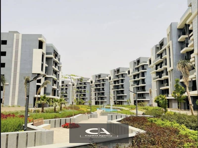 Apartment for sale in October with a 10% down payment, immediate delivery on the landscape in Sun Capital Compound 6