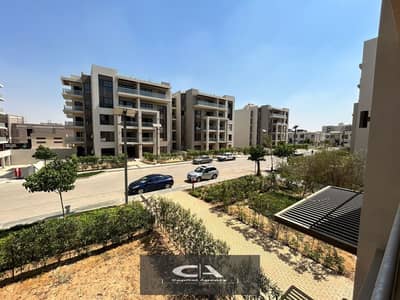 Apartment for sale ready for delivery 2025 with garden 160 m in the  Sheikh Zayed fully finished_with a down payment & equal installment in Bliss Gate