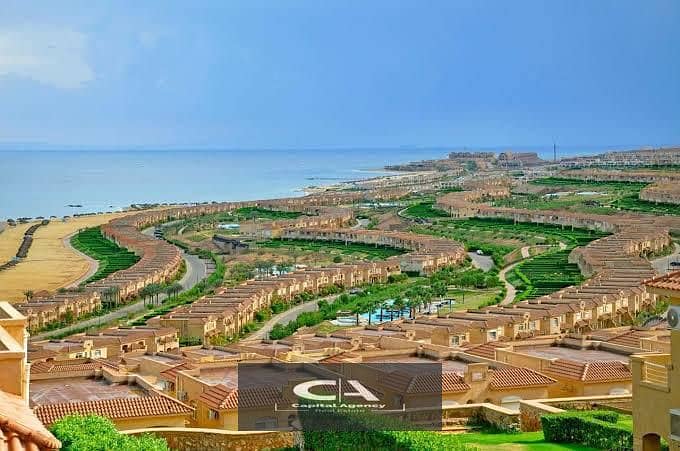 With a down payment of 400 thousand own a 2bedroom chalet in the heart of Ain Sokhna & a 27% discount on cash_ overlooking the sea in_ TELAL EL SOKHNA 2