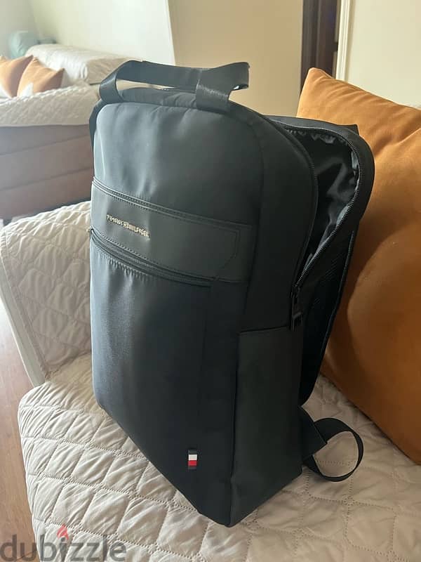 Tommy Hilfiger Backpack 4